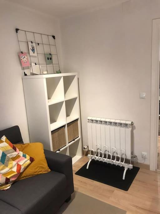 Acogedor Piso En El Centro De Sabinanigo Apartamento Exterior foto